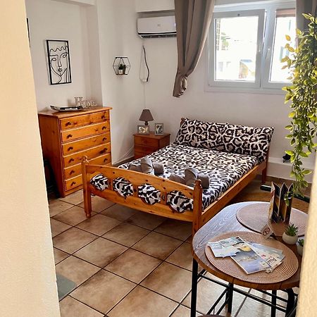 Cooper 3 Apartment Kavála ภายนอก รูปภาพ